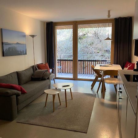 Stilvolle Ferienwohnung direkt an der Skipiste Flims Exterior foto